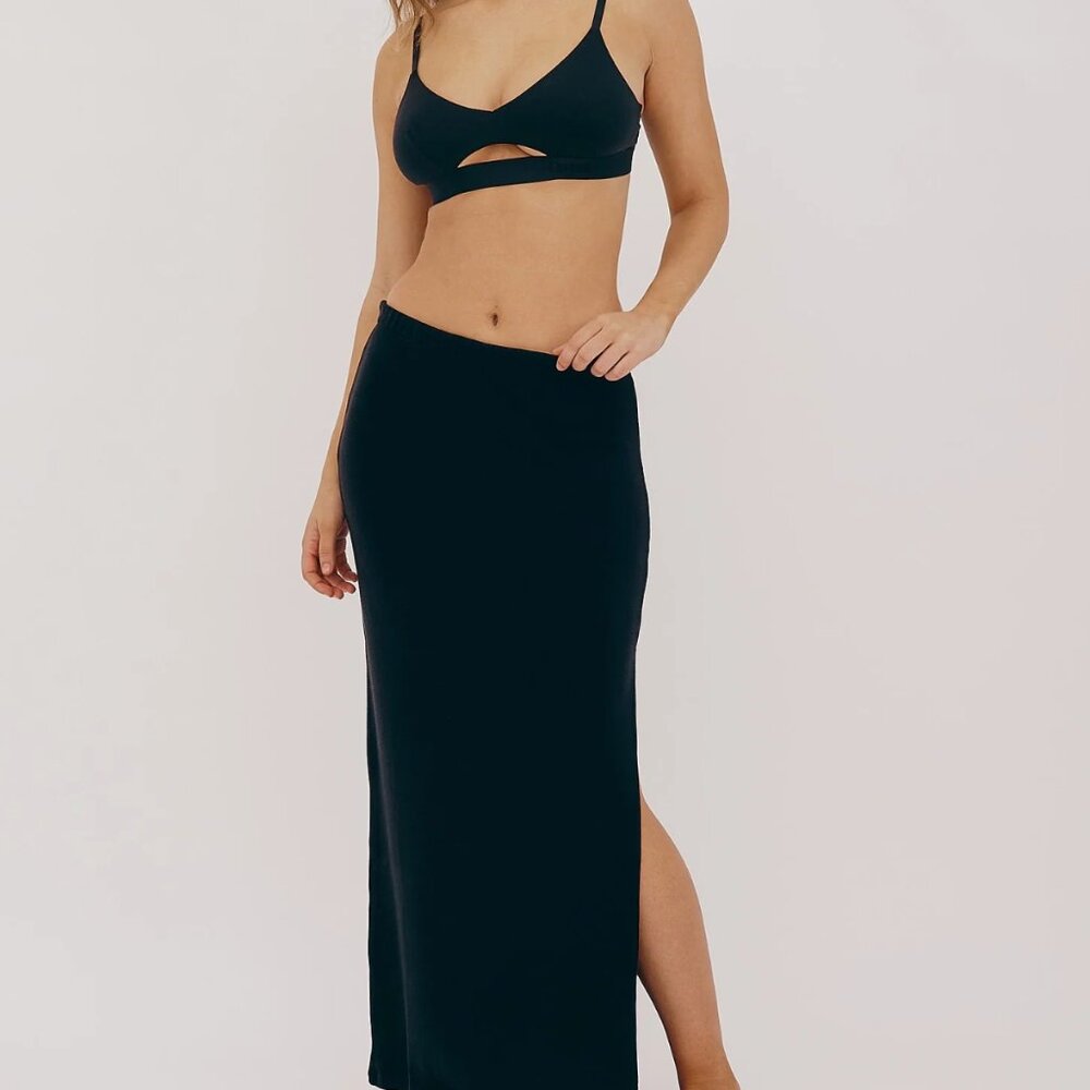 Black midi side slit skirt Organic Basics
